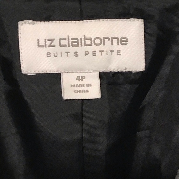 Liz Claiborne Suits Petite Collections Wool Coat - Picture 4 of 9